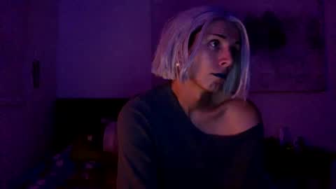 Lucy Lucy online show from December 27, 2024, 2:58 am