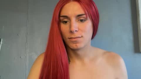 Snapshot of thematryoshka chatting on February 7, 2026, 5:38 pm Lucy Lucy online show from February 7, 2026, 5:38 pm