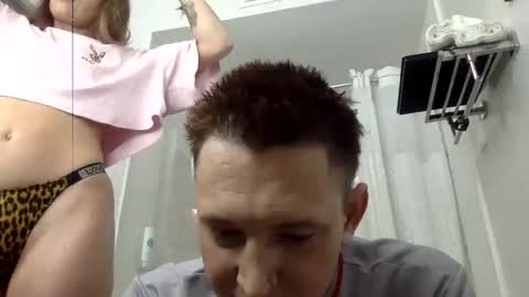 Snapshot of themaxwood chatting on March 3, 2026, 6:58 pm themaxwood online show from March 3, 2026, 6:58 pm