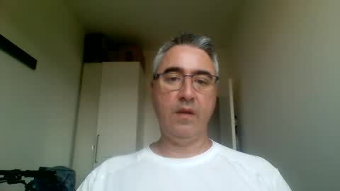 Snapshot of themohican chatting on June 14, 2026, 3:36 pm Themohican online show from June 14, 2026, 3:36 pm