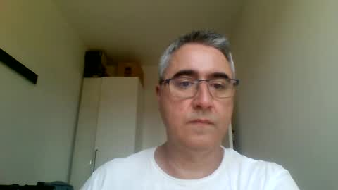 Snapshot of themohican chatting on June 16, 2026, 8:28 am Themohican online show from June 16, 2026, 8:28 am