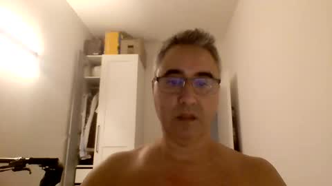 Snapshot of themohican chatting on July 24, 2026, 7:01 pm Themohican online show from July 24, 2026, 7:01 pm