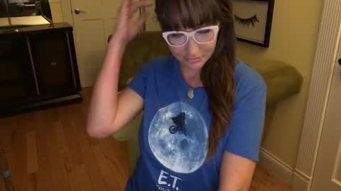 Cach Nelson online show from October 19, 2025, 9:43 am