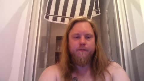 Snapshot of thenewdude1992 chatting on July 2, 2026, 12:54 am thenewdude1992 online show from July 2, 2026, 12:54 am