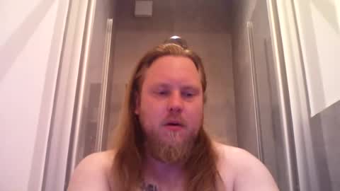 Snapshot of thenewdude1992 chatting on July 4, 2026, 3:13 am thenewdude1992 online show from July 4, 2026, 3:13 am