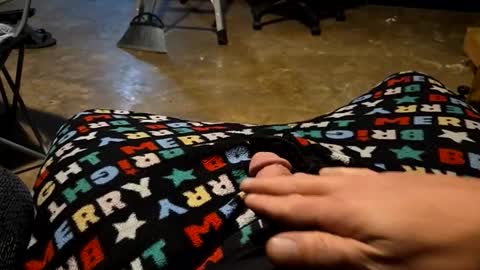 thenewone22901 online show from November 29, 2025, 4:21 pm