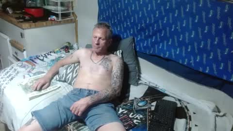 Snapshot of theoneyouwant2fuck chatting on March 8, 2025, 6:54 am theoneyouwanttwofuck online show from March 8, 2025, 6:54 am