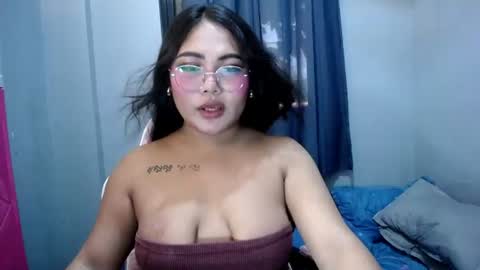 Snapshot of theonly_chin chatting on July 7, 2026, 8:51 am FRANCINE online show from July 7, 2026, 8:51 am