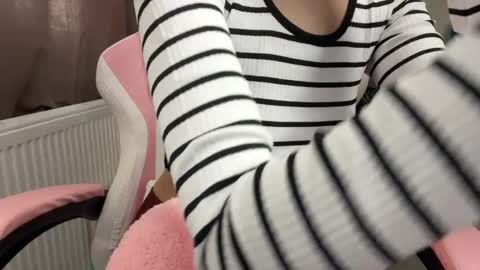 theothergirl online show from February 24, 2026, 7:06 am