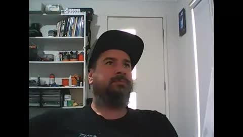 aussiebeard online show from October 21, 2025, 3:40 am