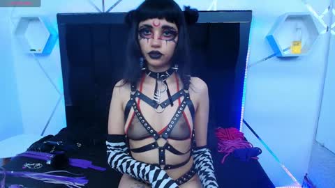 Snapshot of thepoeticedda_ chatting on December 15, 2024, 12:06 pm Yue Eclipsa online show from December 15, 2024, 12:06 pm