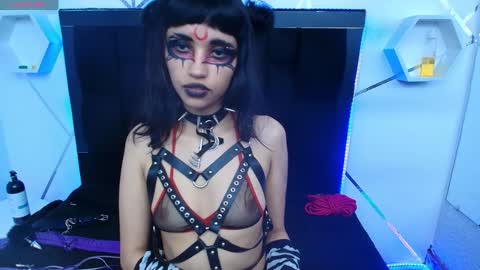 Snapshot of thepoeticedda_ chatting on December 15, 2024, 3:09 pm Yue Eclipsa online show from December 15, 2024, 3:09 pm