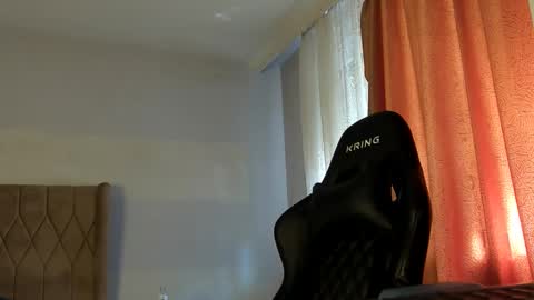Snapshot of thepoorbatman chatting on September 21, 2025, 8:16 am thepoorbatman online show from September 21, 2025, 8:16 am