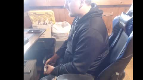 therealbigcheese0695 online show from November 22, 2025, 6:51 pm