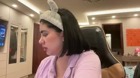 therealcamilabaddie online show from October 17, 2025, 4:15 am