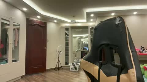 therealcamilabaddie online show from November 18, 2025, 11:15 pm