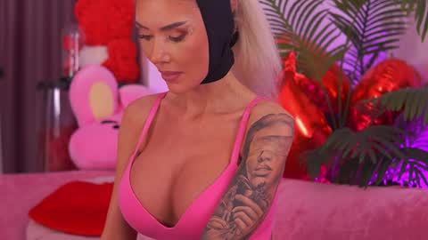 Deea  online show from April 1, 2026, 6:38 pm