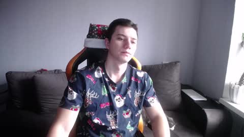 Nick   online show from December 23, 2024, 6:33 am