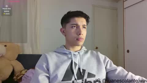 thesaint_xxx online show from April 16, 2026, 6:03 am