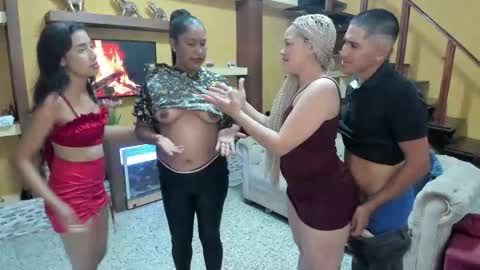 Snapshot of thesecretsoftheroom chatting on September 10, 2025, 3:34 pm Sindy milf Geltrudis Apolo Tyler and the husban cuckold Patrick online show from September 10, 2025, 3:34 pm