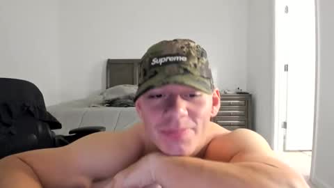 Snapshot of theshortking01 chatting on February 27, 2026, 2:11 am TheShortKing1 online show from February 27, 2026, 2:11 am