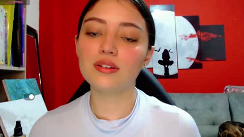 Snapshot of thesweethari chatting on January 30, 2025, 6:56 am I dont do real meetings My bio online show from January 30, 2025, 6:56 am