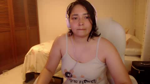 Snapshot of thetalkingbutt chatting on July 9, 2026, 12:15 am Mai online show from July 9, 2026, 12:15 am