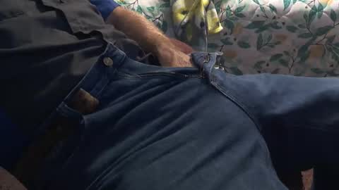 thetnguy online show from November 2, 2025, 3:14 pm