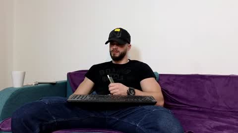 Snapshot of thetopalex chatting on December 11, 2024, 3:45 am TheTopAlex online show from December 11, 2024, 3:45 am