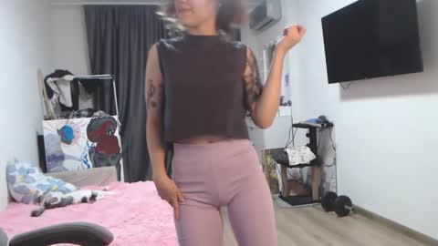 Snapshot of theysaidimcute chatting on October 8, 2025, 12:52 am theysaidimcute online show from October 8, 2025, 12:52 am