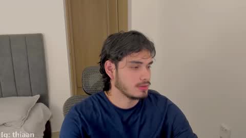 Snapshot of thiaan__ chatting on September 28, 2025, 4:07 am thiaan__ online show from September 28, 2025, 4:07 am