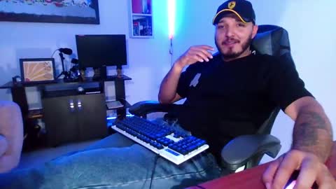 thiago_420 online show from May 15, 2026, 11:12 pm