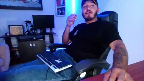 thiago_420 online show from May 16, 2026, 12:40 am