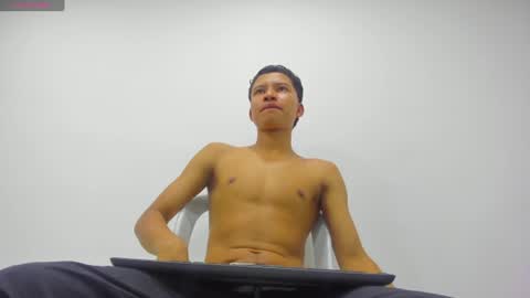 Snapshot of thiago_bigcock_1 chatting on June 9, 2026, 2:12 am Thiago online show from June 9, 2026, 2:12 am