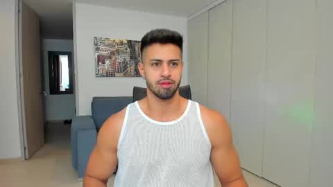 thiago_driussi online show from March 12, 2025, 12:42 am