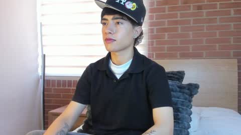 Snapshot of thiago_dv chatting on June 25, 2026, 6:56 pm Thiago online show from June 25, 2026, 6:56 pm