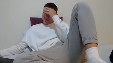 Thiago independent model online show from January 4, 2025, 10:45 pm