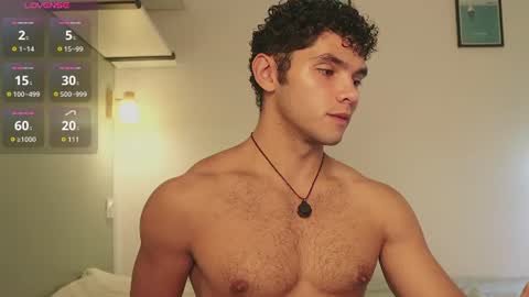 Snapshot of thiago_l chatting on July 24, 2026, 9:40 am Just Thiago online show from July 24, 2026, 9:40 am