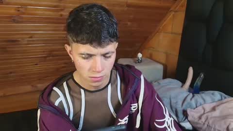 thiago_n_sam online show from October 27, 2025, 8:24 pm