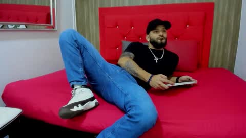 Thia Gomez online show from January 16, 2026, 7:07 pm