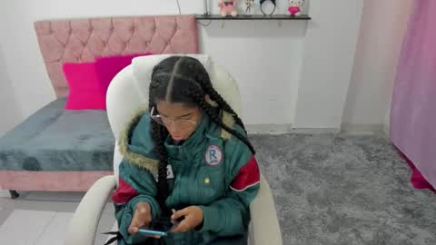 thianahorny online show from January 9, 2026, 11:57 am