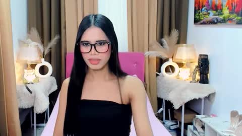 Snapshot of thianna_soft chatting on November 30, 2025, 4:11 pm thianna_soft online show from November 30, 2025, 4:11 pm
