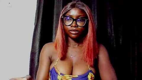 Snapshot of thick_ebonie chatting on October 8, 2025, 9:51 am Jenny online show from October 8, 2025, 9:51 am