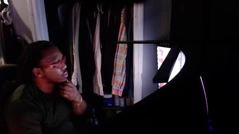 thickblackbeast online show from April 14, 2026, 12:49 am