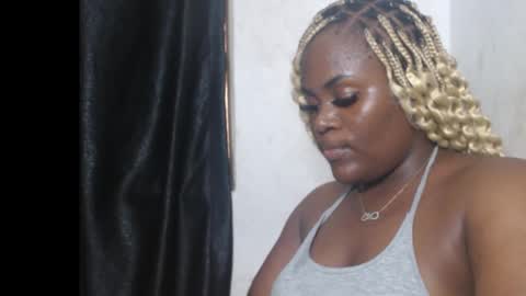 thickebonny0 online show from September 13, 2025, 7:08 am