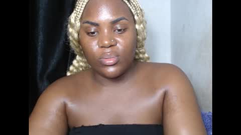 thickebonny0 online show from September 17, 2025, 5:42 am