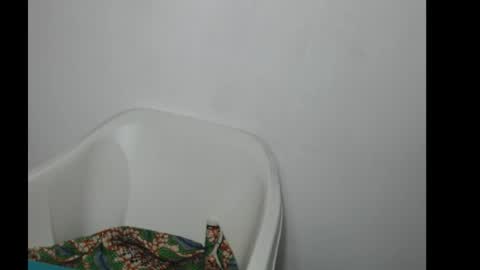 Snapshot of thickebonny7 chatting on February 23, 2026, 6:00 am thickebonny7 online show from February 23, 2026, 6:00 am