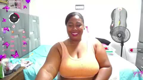 Snapshot of thickebonymilf chatting on June 26, 2026, 2:27 am XIOMARA online show from June 26, 2026, 2:27 am