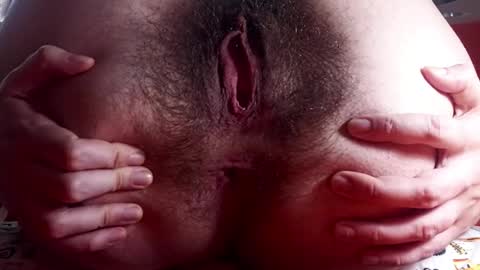 Snapshot of thickforest chatting on November 16, 2025, 3:34 am MilkyChoco online show from November 16, 2025, 3:34 am