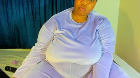 Snapshot of thickleeyanaxxx chatting on June 14, 2026, 3:30 am thickleeyanaxxx online show from June 14, 2026, 3:30 am